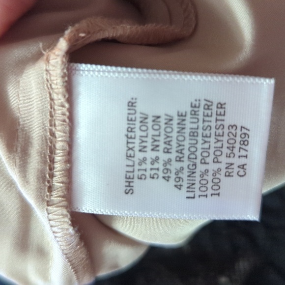 Banana Republic Black + Tan Lace Pencil Skirt Women's Size 2P - Picture 4 of 5